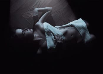 Brustverkleinerung: Informationen über Ablauf, Risiken und Kosten