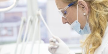 Perfektes Handwerkszeug: Zahnarztbedarf und – Ausstattung