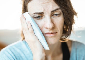 Zahnschmerzen: Das können sie im Körper anrichten