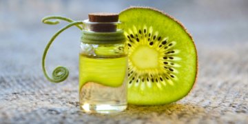 Der Einfluss von Naturkosmetik auf die Haut im Vergleich zu herkömmlichen Produkten