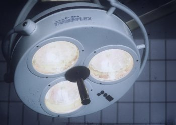 Restrisiken, die mit Schönheitsoperationen verbunden sind