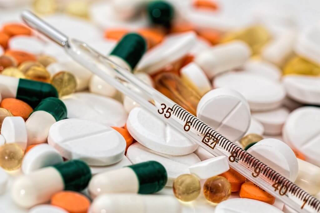 Antibiotika und Alkohol Risiken und Wechselwirkungen