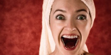 Gesunde Zähne und ein strahlend weißes lächeln: Das empfiehlt der Zahnarzt