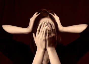 Chronischer Stress: Symptome erkennen und Auslöser vermeiden